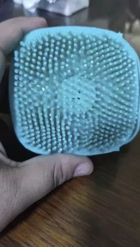 Brosse pour chien | DogBrush™ 68 Image #1 à partir de Jean