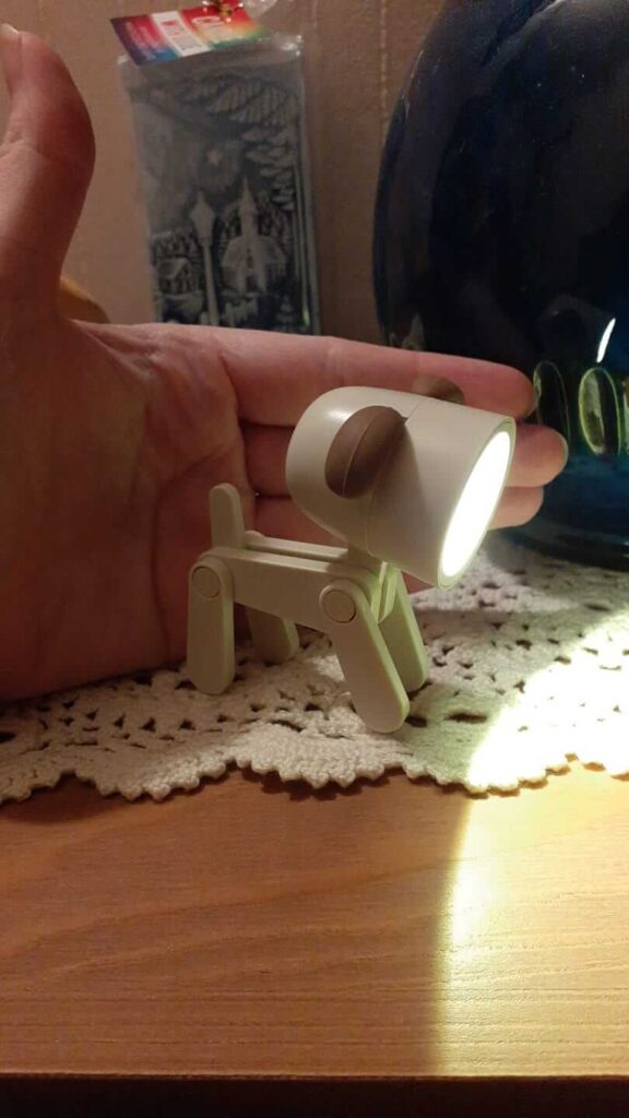 Veilleuse LED Kawaii Pliable – Idéale pour Chambre d’Enfant, Bureau ou Cadeau 14 Image #2 à partir de Élise B.